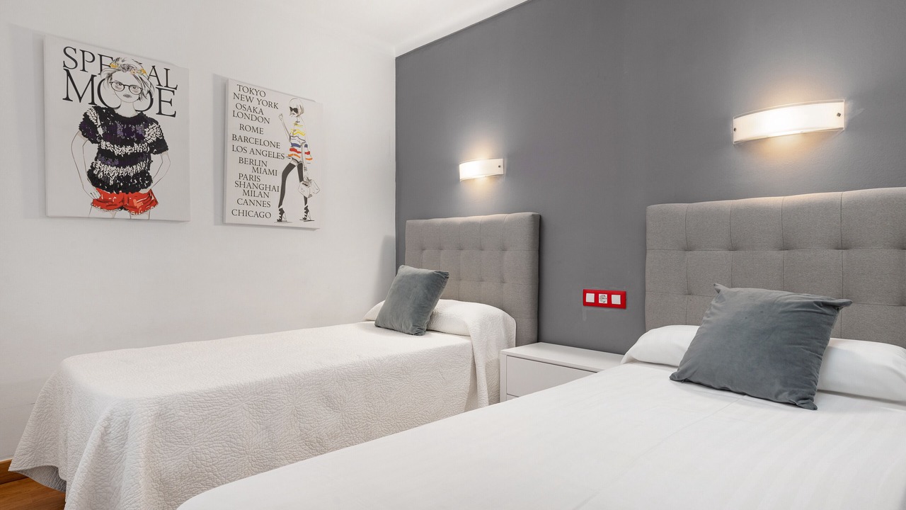 Photo of Bedroom in S'illot