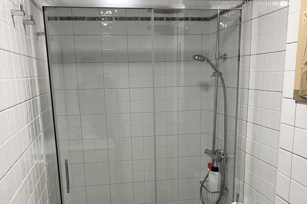 Photo of Bathroom in Alameda