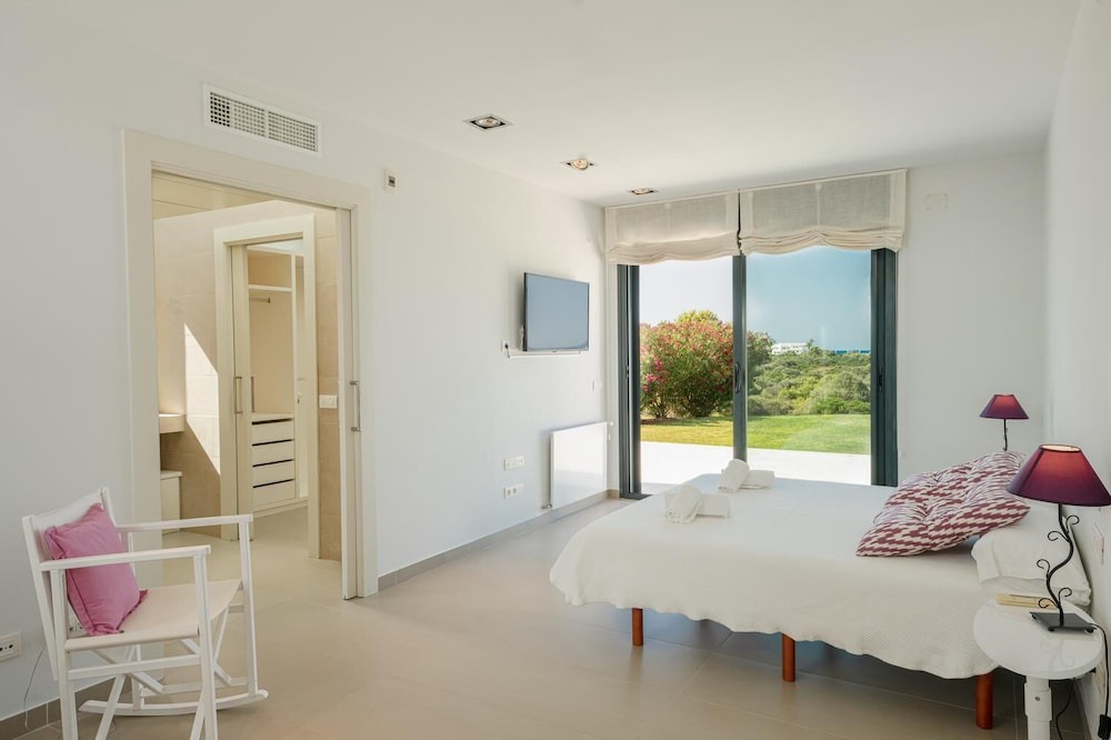 Photo of Bedroom in Es Canutells