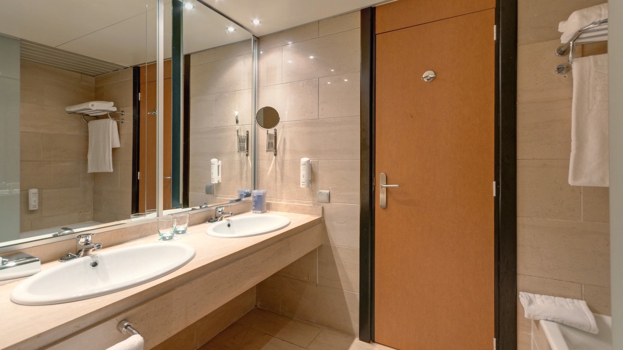 Photo of Bathroom in Ceuta