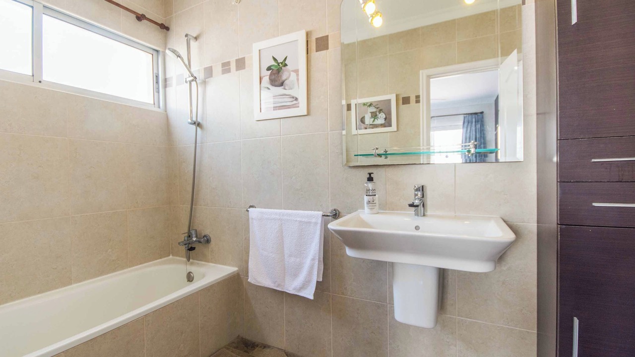 Photo of Bathroom in Callao Salvaje