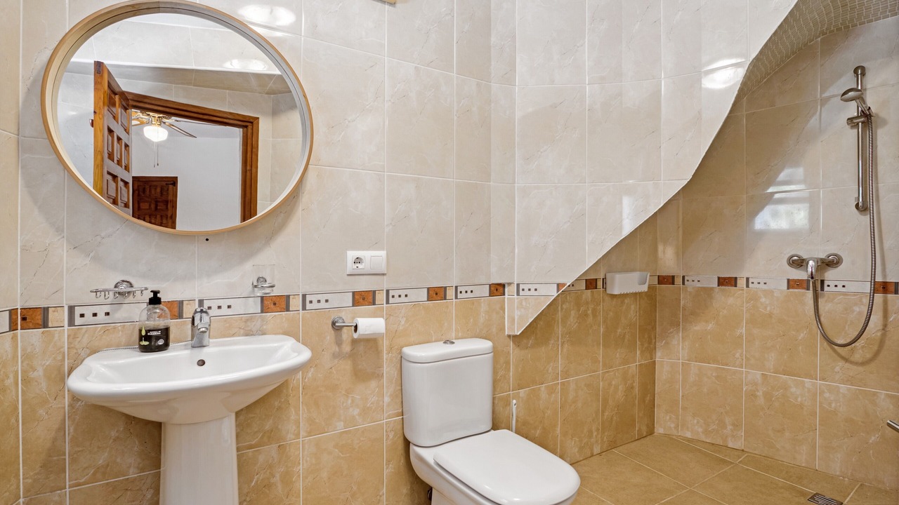 Photo of Bathroom in Panorama
