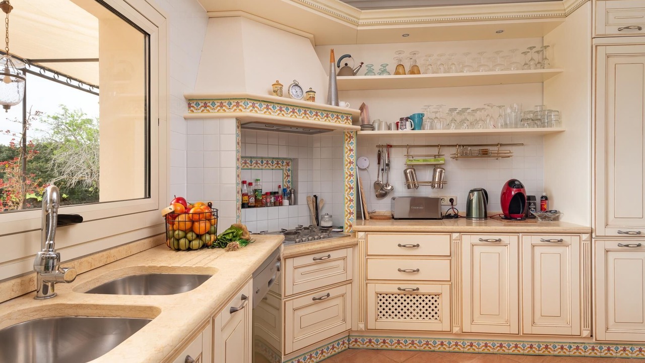 Photo of Kitchen in S Horta