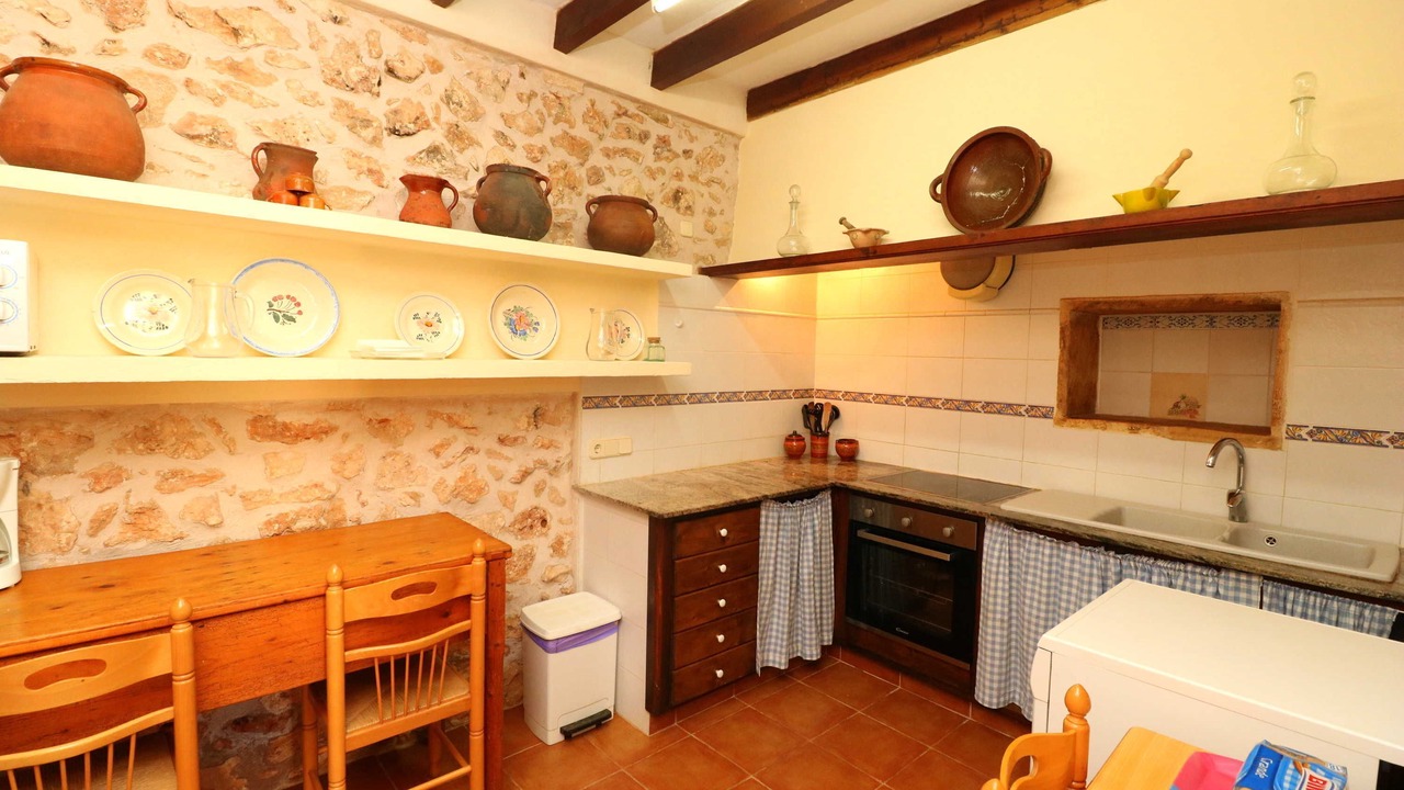 Photo of Kitchen in Es Llombards