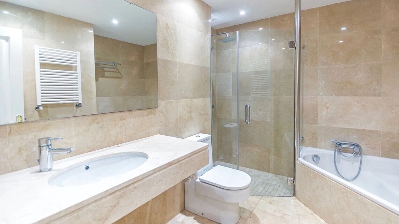 Photo of Bathroom in Alcanada