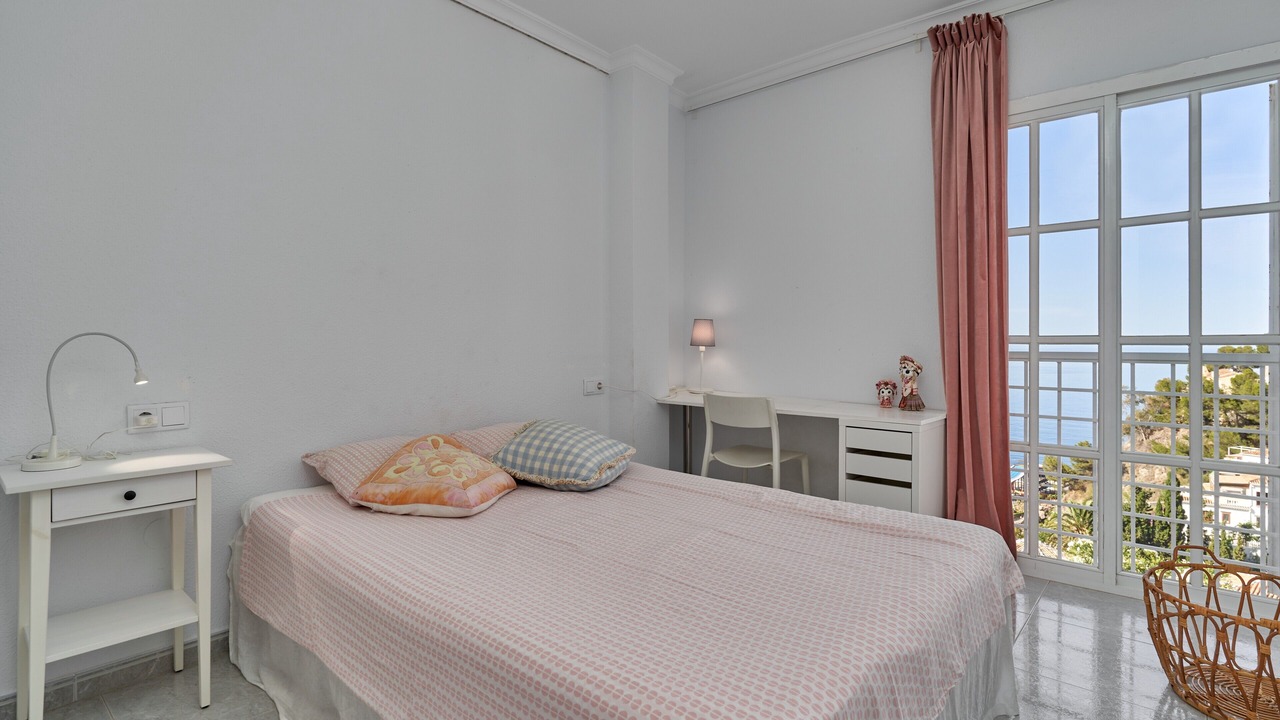 Photo of Bedroom in Velilla-Taramay