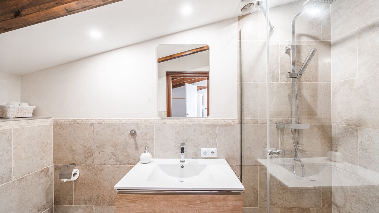 Photo of Bathroom in Crestatx