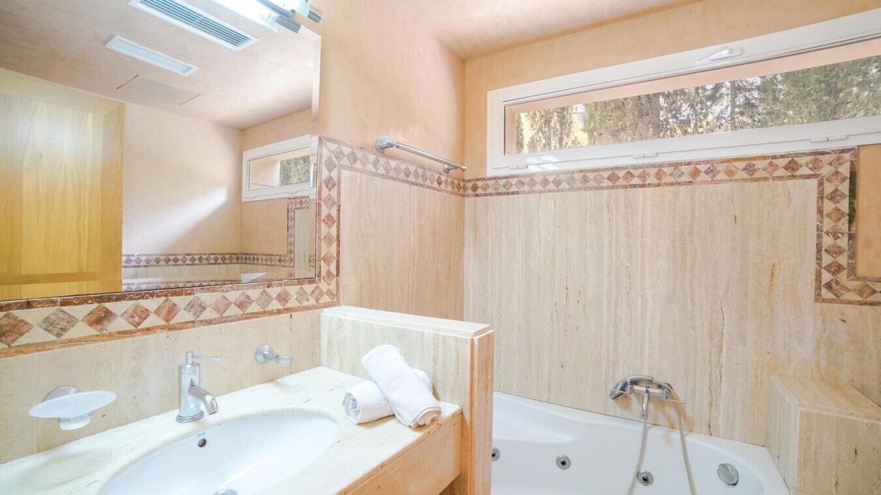Photo of Bathroom in Mal Pas-Bon Aire