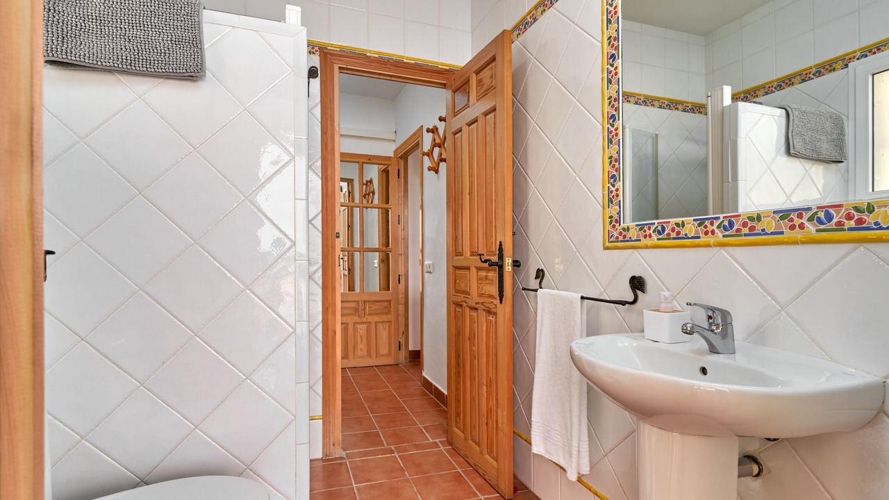 Photo of Bathroom in Frigiliana