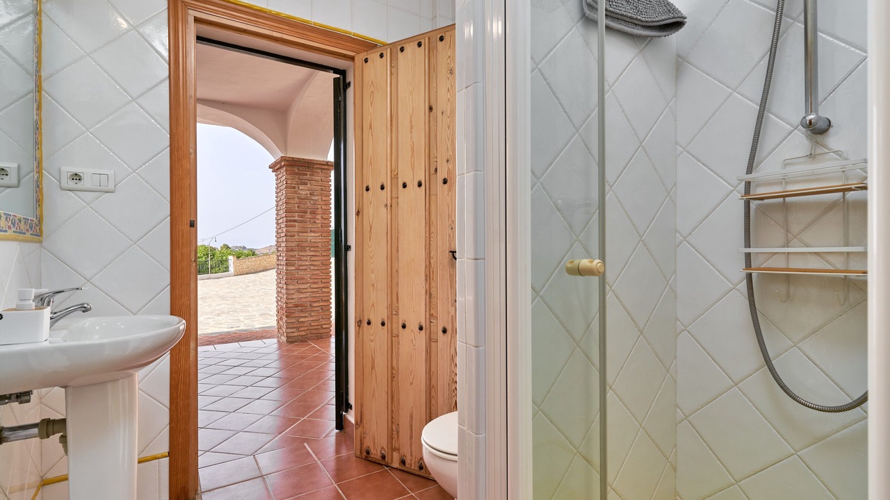 Photo of Bathroom in Frigiliana