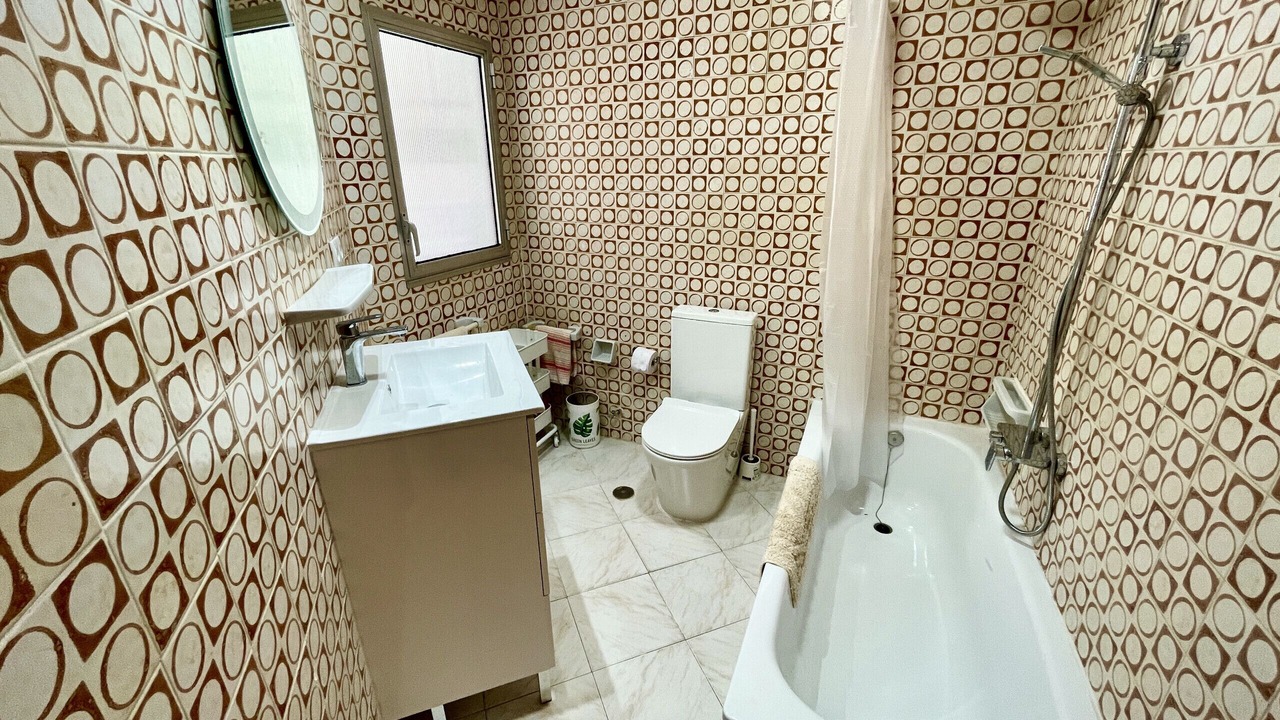 Photo of Bathroom in Velilla-Taramay