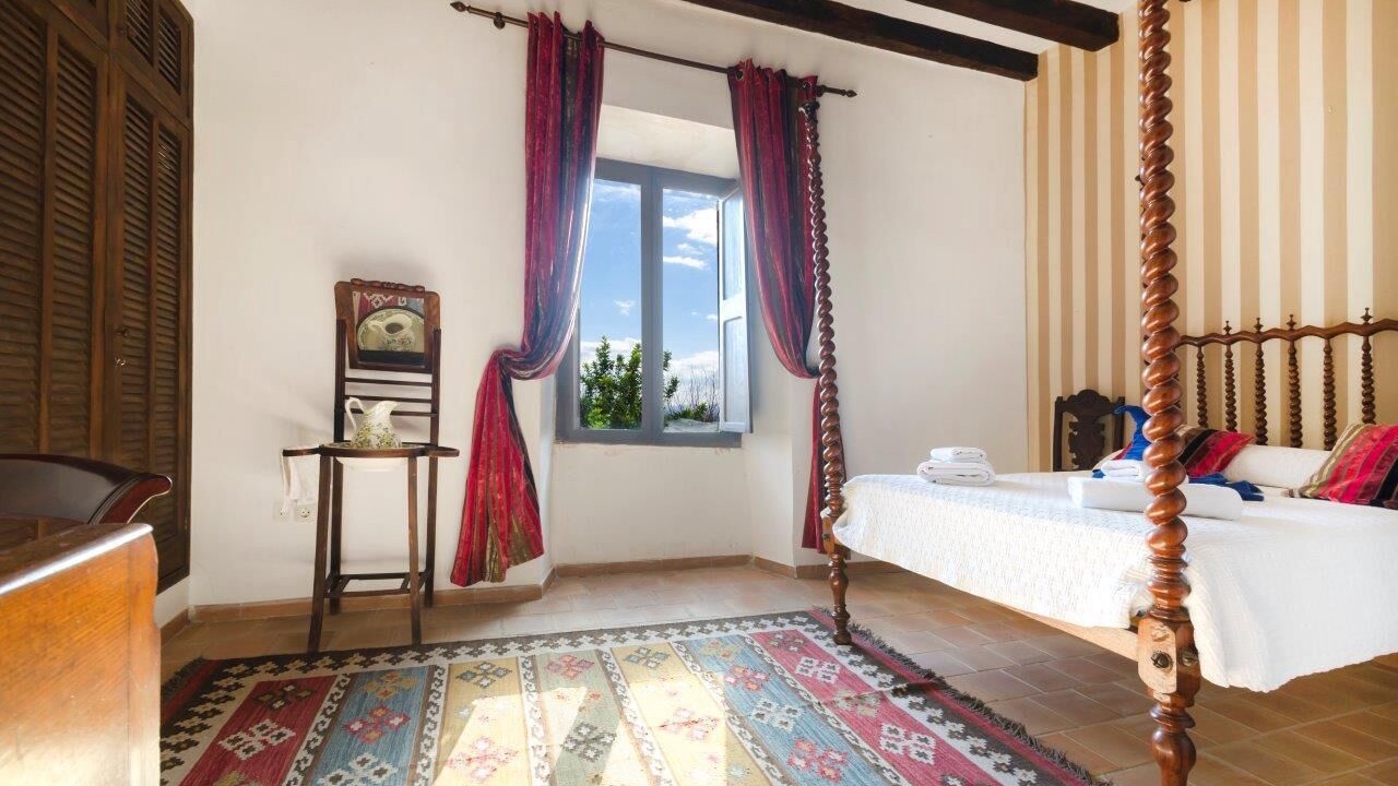 Photo of Bedroom in Lloseta