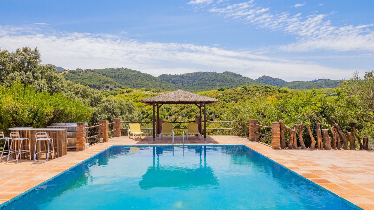 Photo of Outdoor in Coin