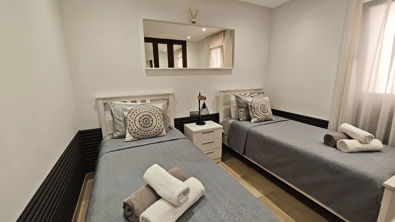 Photo of Bedroom in New Golden Mile