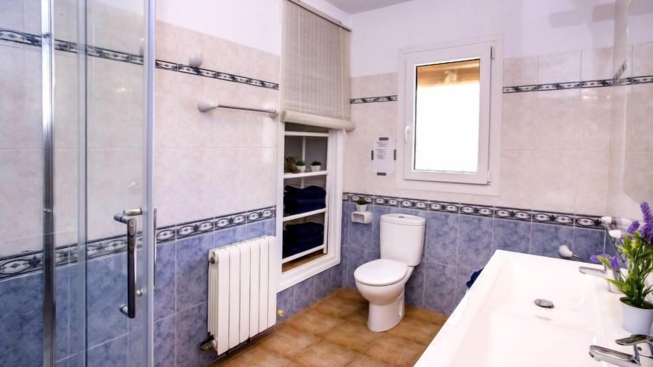 Photo of Bathroom in Tarraula
