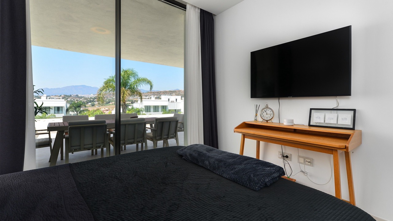 Photo of Bedroom in New Golden Mile