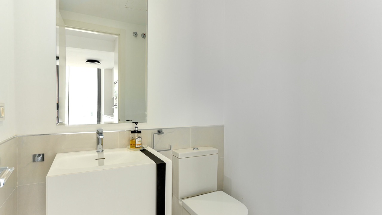 Photo of Bathroom in New Golden Mile