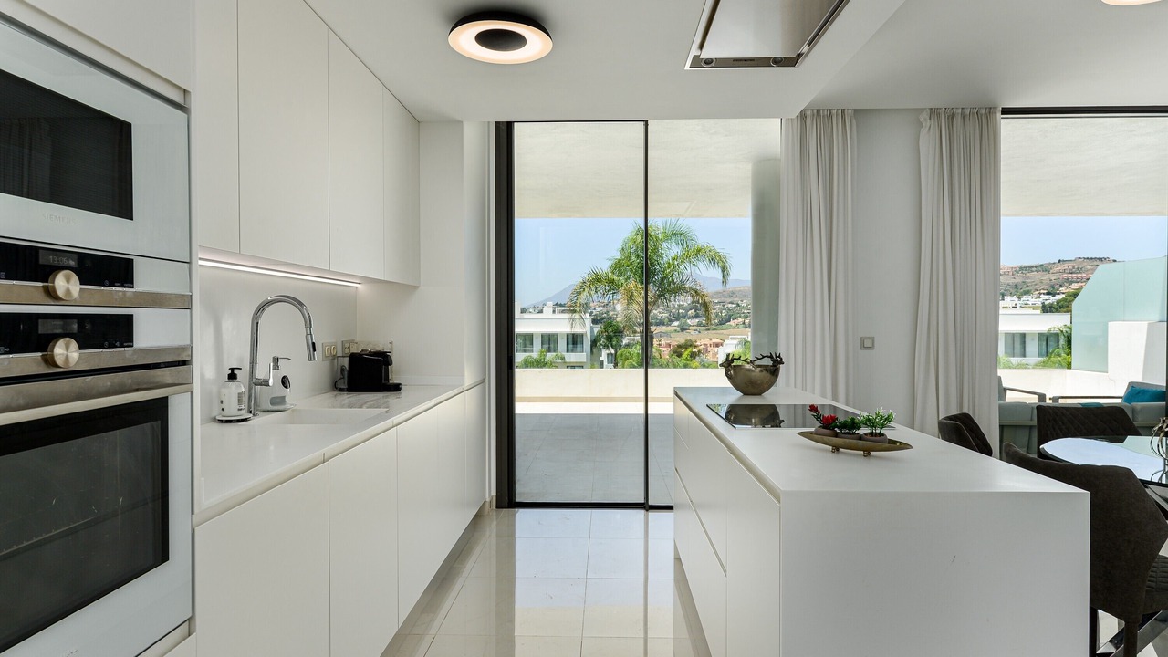 Photo of Kitchen in New Golden Mile