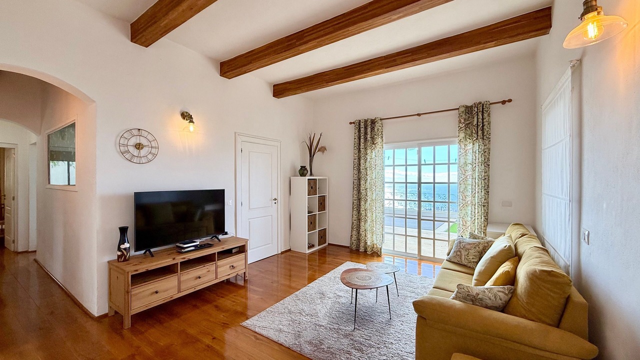 Photo of Livingroom in Armenime