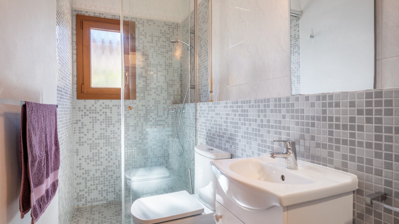 Photo of Bathroom in Cala Llombards