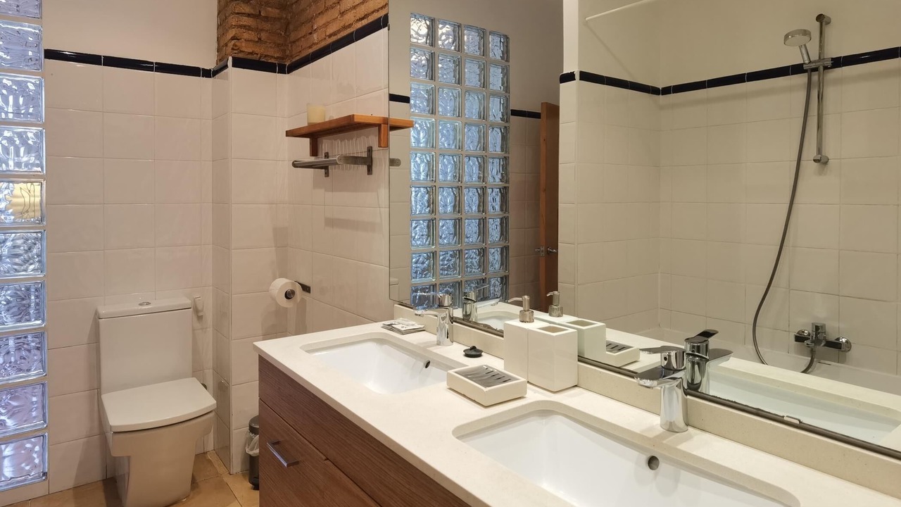 Photo of Bathroom in Eixample