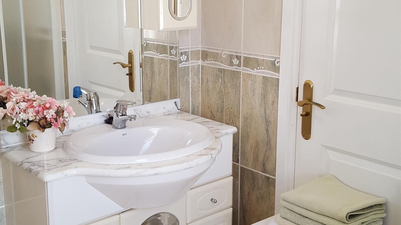 Photo of Bathroom in Callao Salvaje