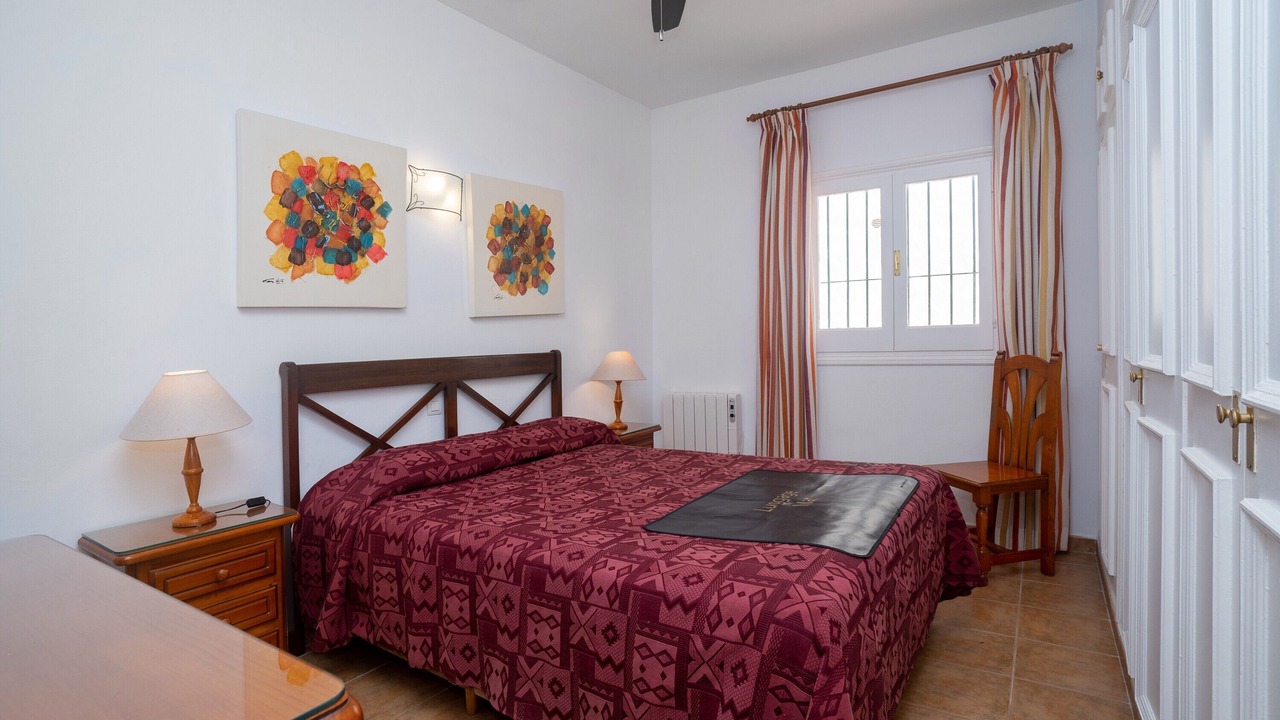 Photo of Bedroom in El Paraiso