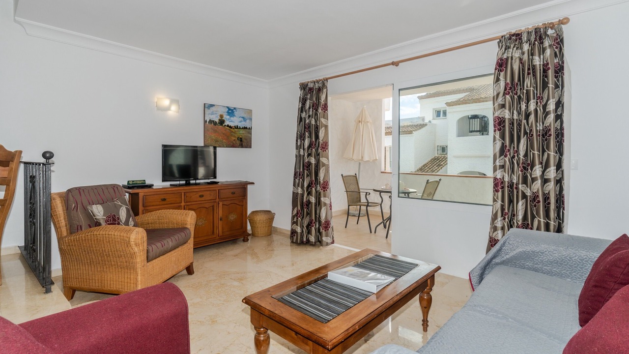 Photo of Livingroom in El Paraiso