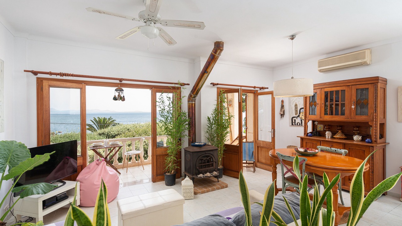 Photo of Livingroom in Alcanada