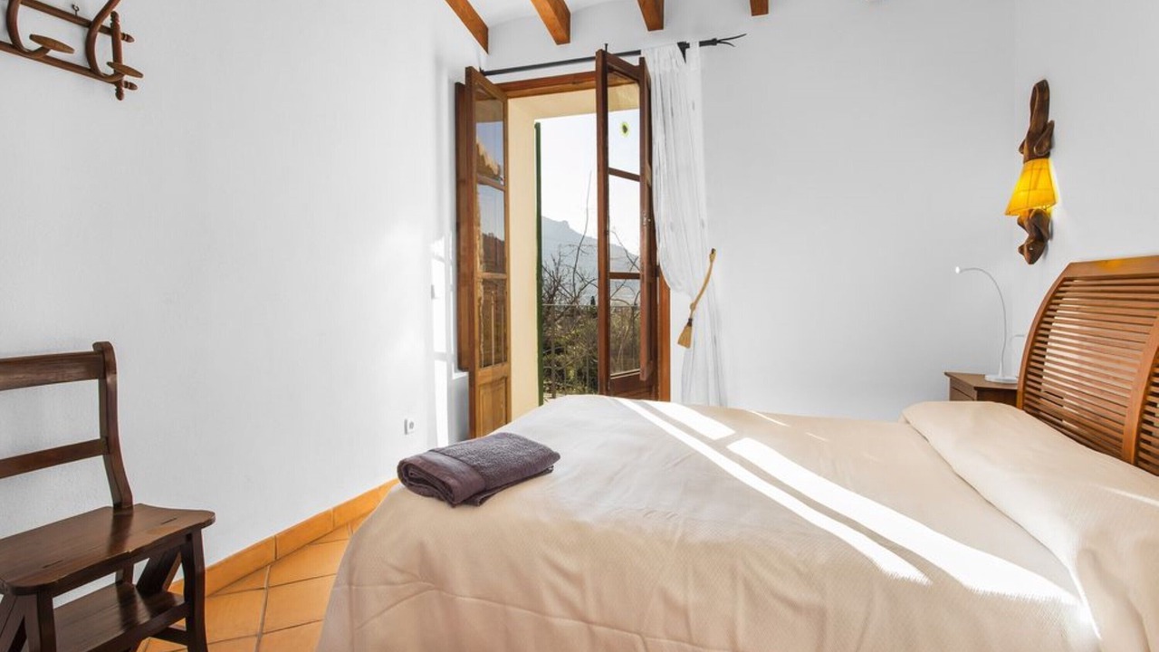 Photo of Bedroom in Biniaraix