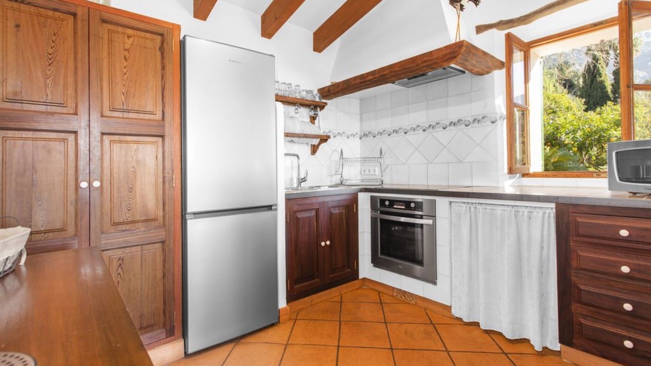 Photo of Kitchen in Biniaraix
