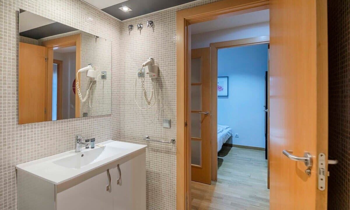 Photo of Bathroom in La Nova Esquerra de l'Eixample