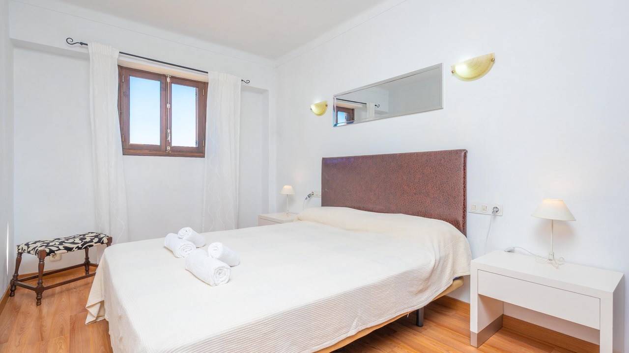 Photo of Bedroom in Campanet