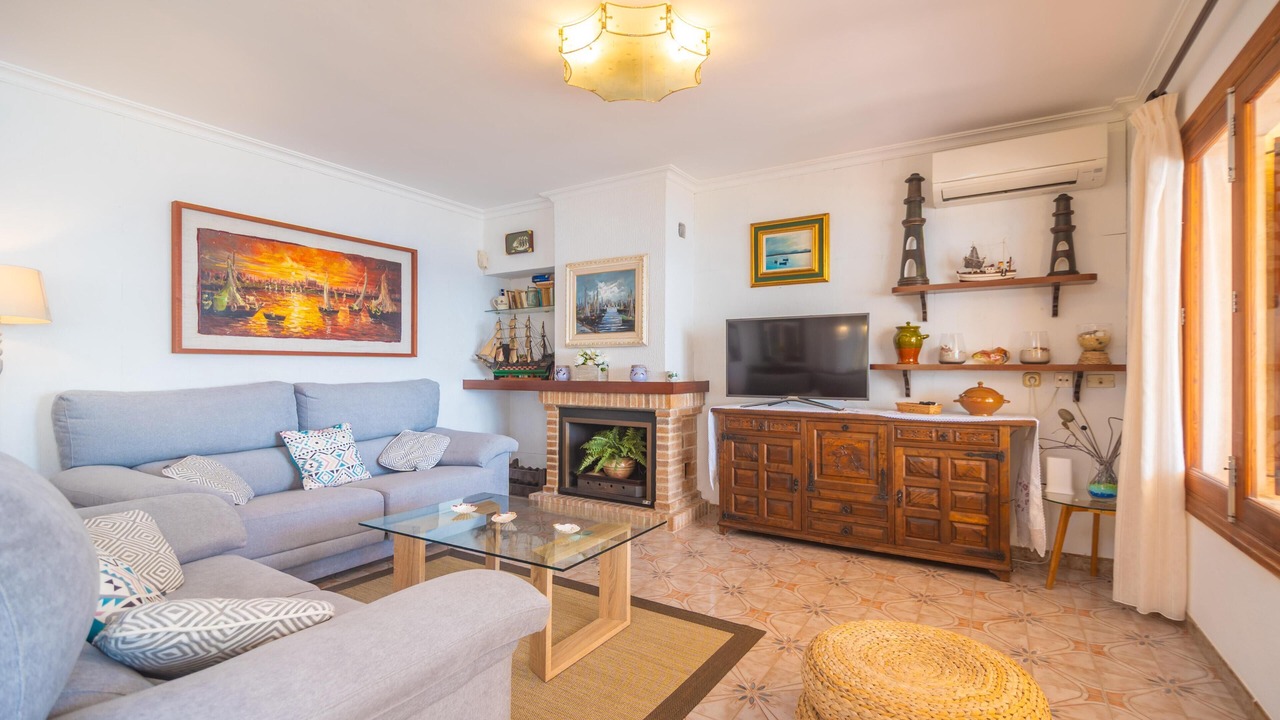 Photo of Livingroom in Alcanada