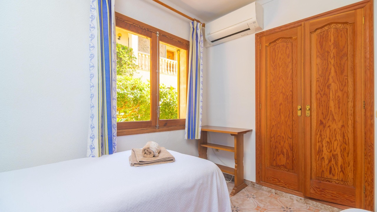 Photo of Bedroom in Alcanada