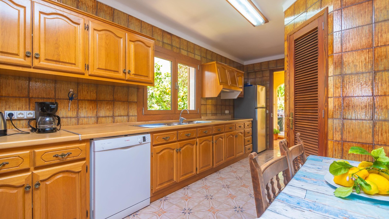 Photo of Kitchen in Alcanada