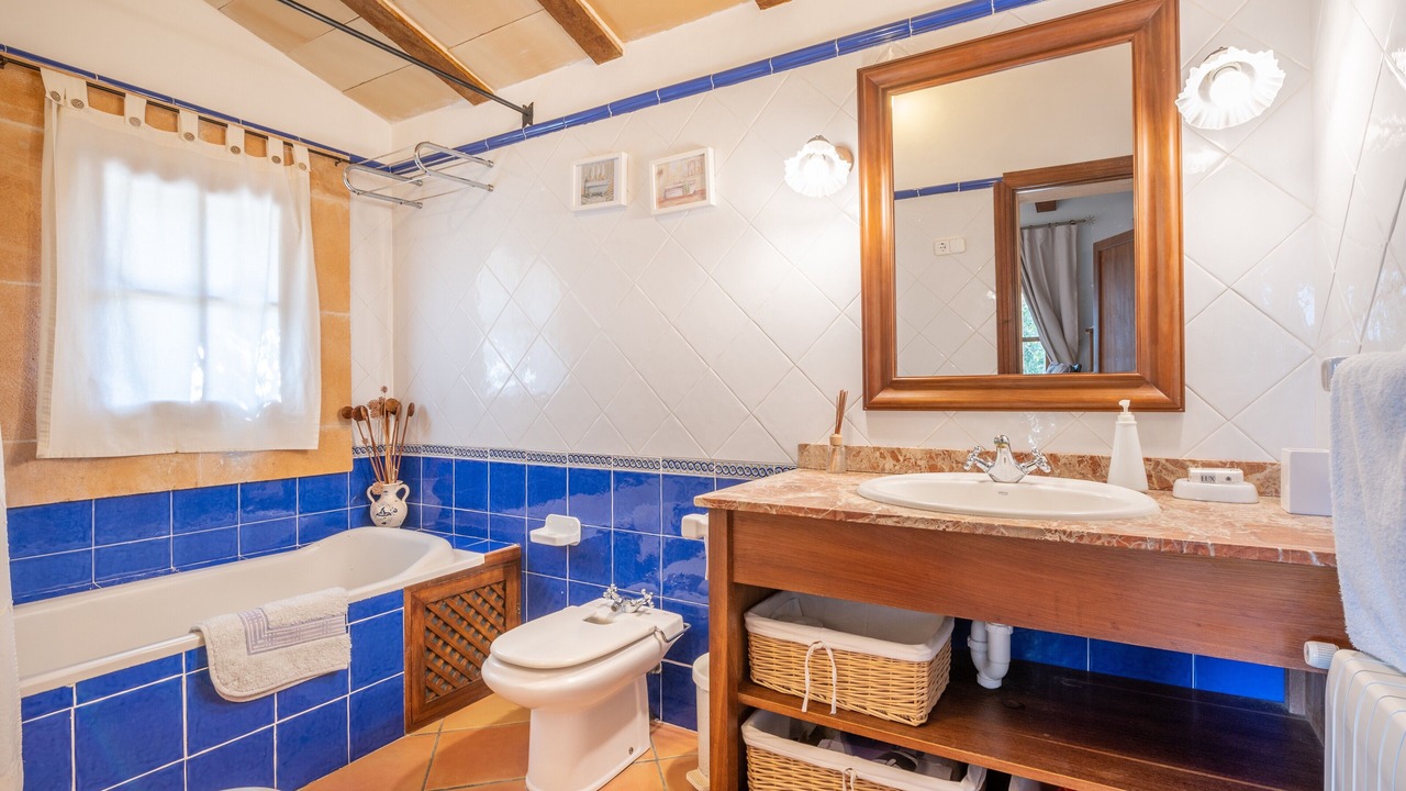 Photo of Bathroom in Algaida