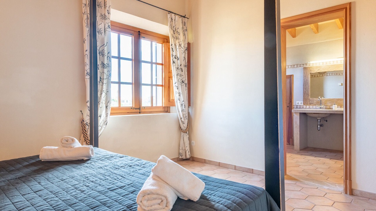 Photo of Bedroom in Es Llombards