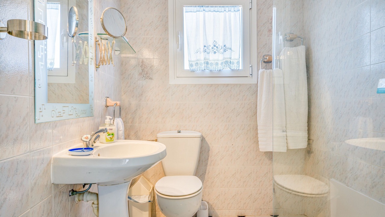 Photo of Bathroom in Cala en Porter