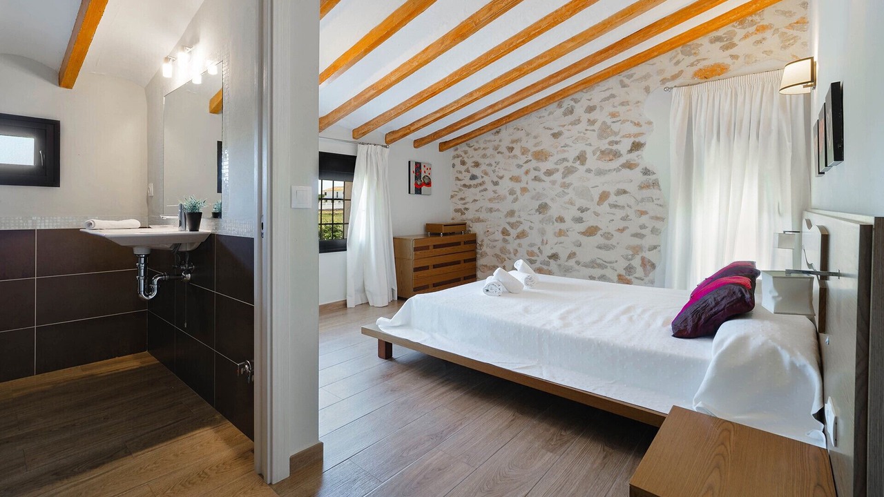 Photo of Bedroom in Benimarco