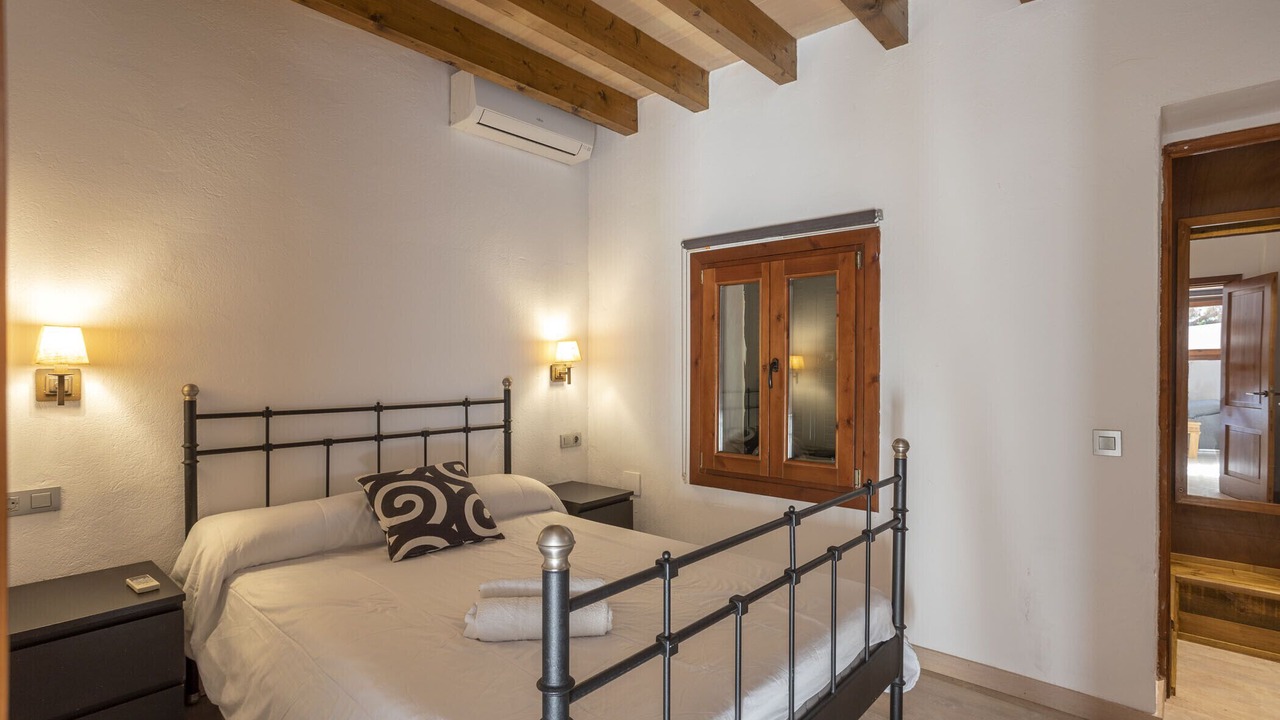 Photo of Bedroom in Mal Pas-Bon Aire