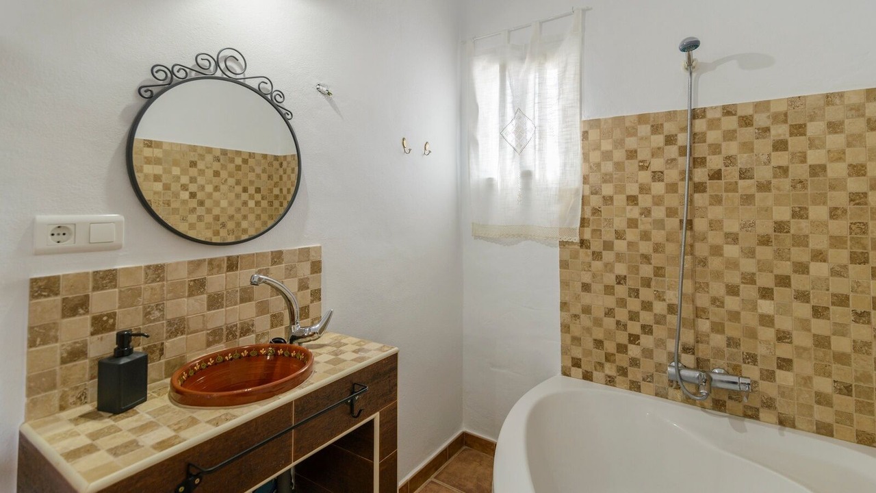 Photo of Bathroom in El Borge