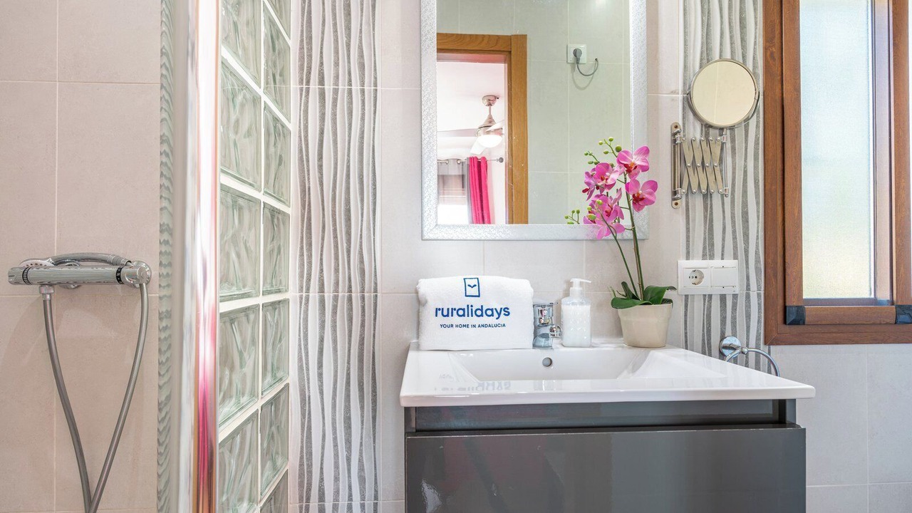 Photo of Bathroom in Sayalonga