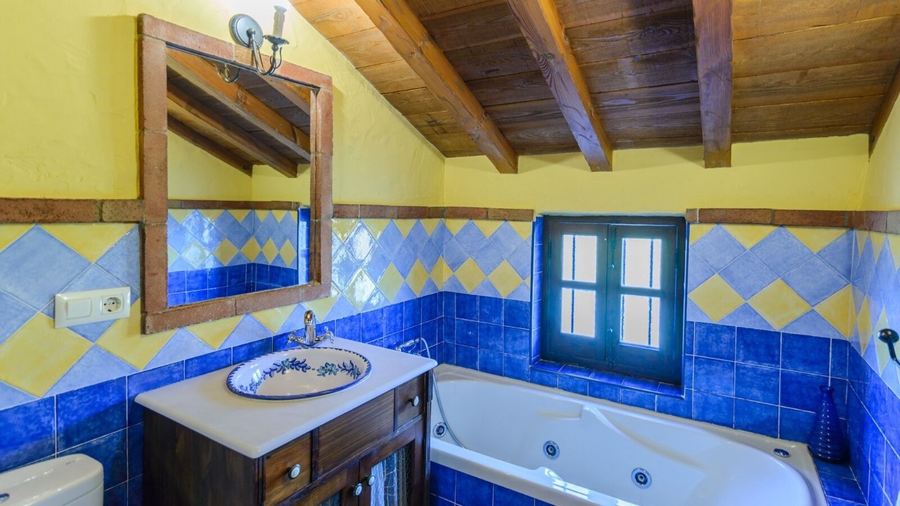 Photo of Bathroom in Frigiliana