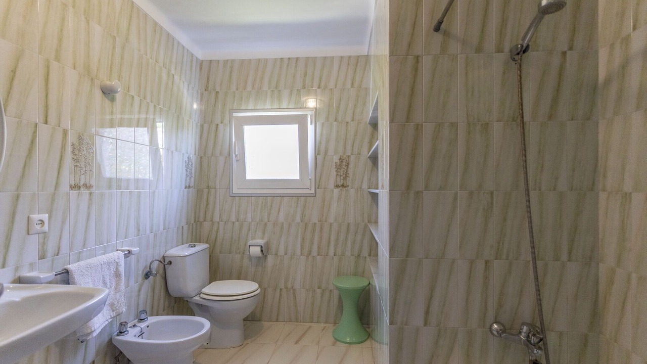Photo of Bathroom in Alcanada