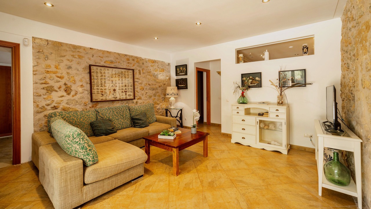 Photo of Livingroom in Alcanada