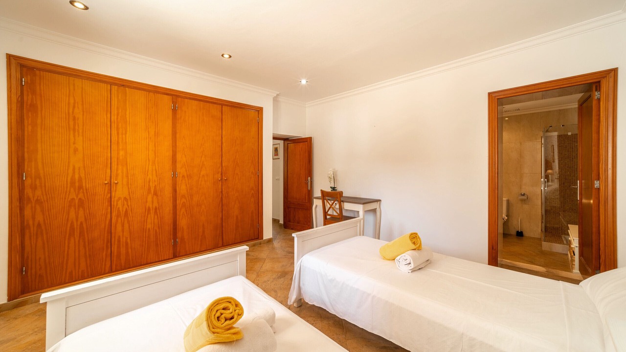 Photo of Bedroom in Alcanada