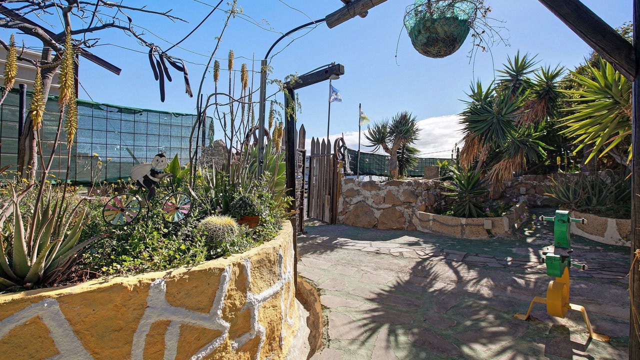 Photo of Outdoor in Fasnia