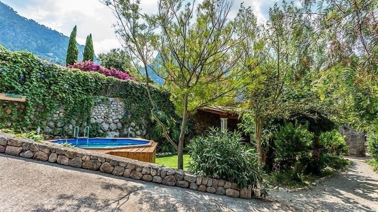 Photo of Outdoor in Biniaraix