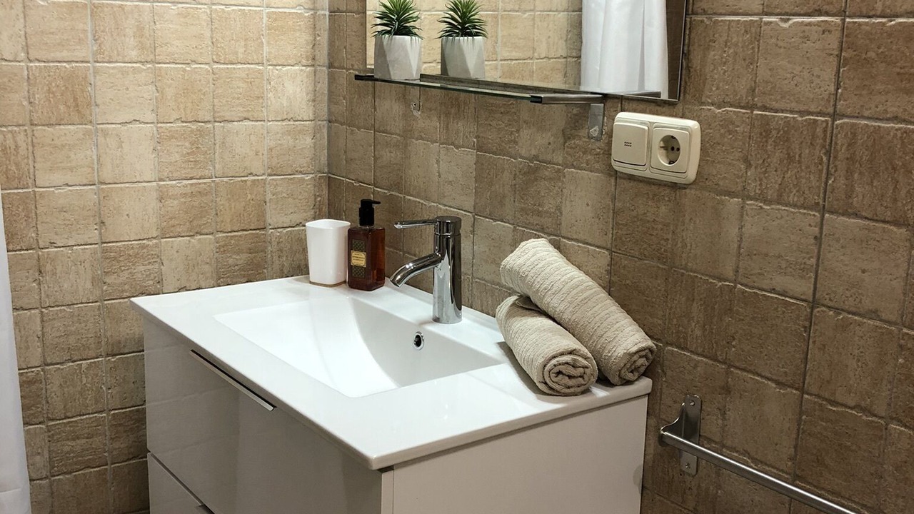 Photo of Bathroom in Velilla-Taramay